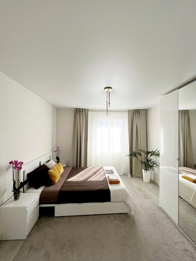 Cozy Modren Apartment On Malvarrosa Beach Valensiya Dış mekan fotoğraf